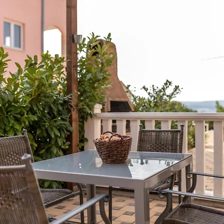 公寓 Fortica 塞莱纳